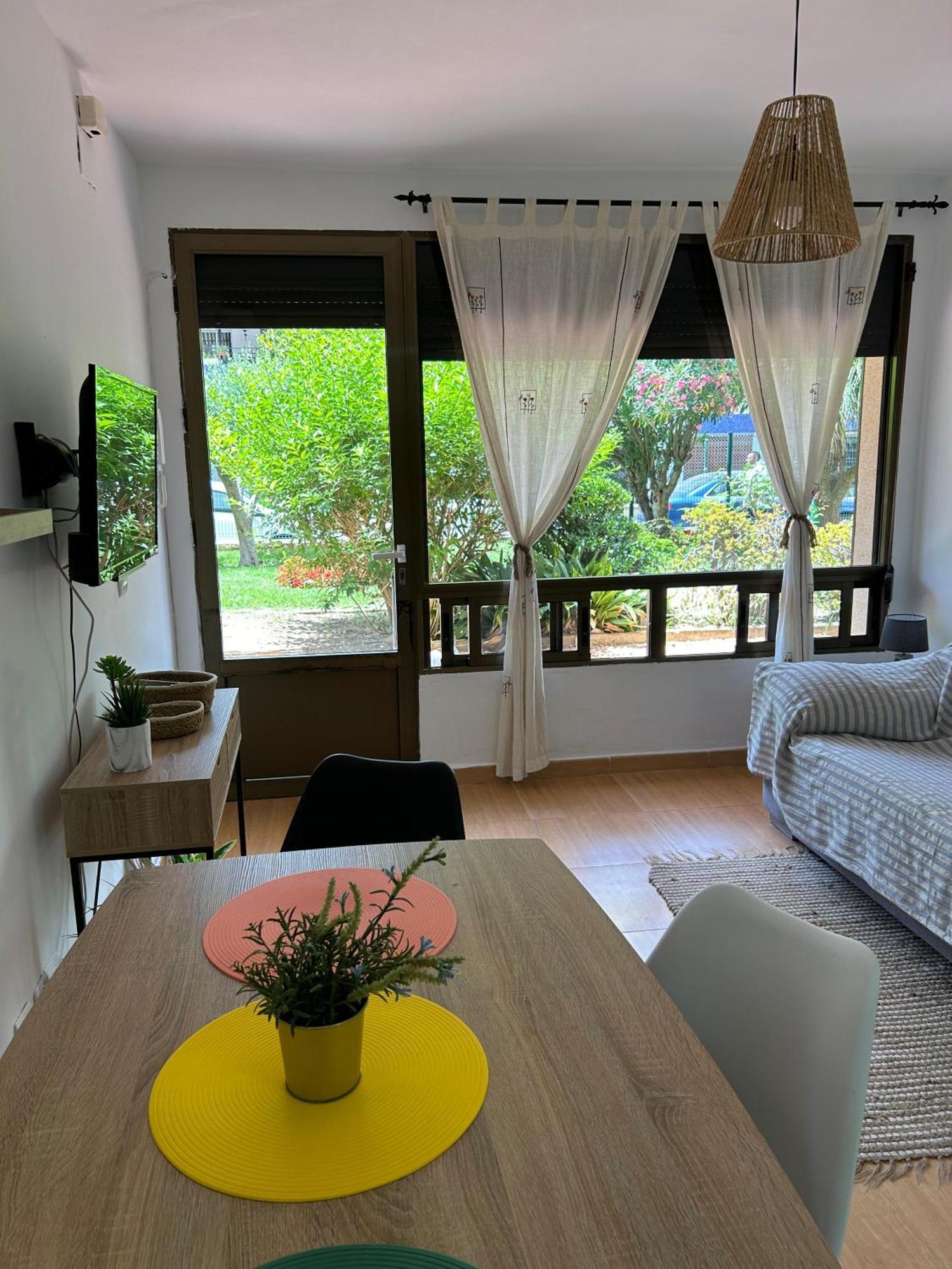 Apartamento Berlin! Paseo Maritimo 2ª Linea De Mar. *