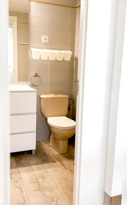 Fra Juniper Serra Apartamento Salou