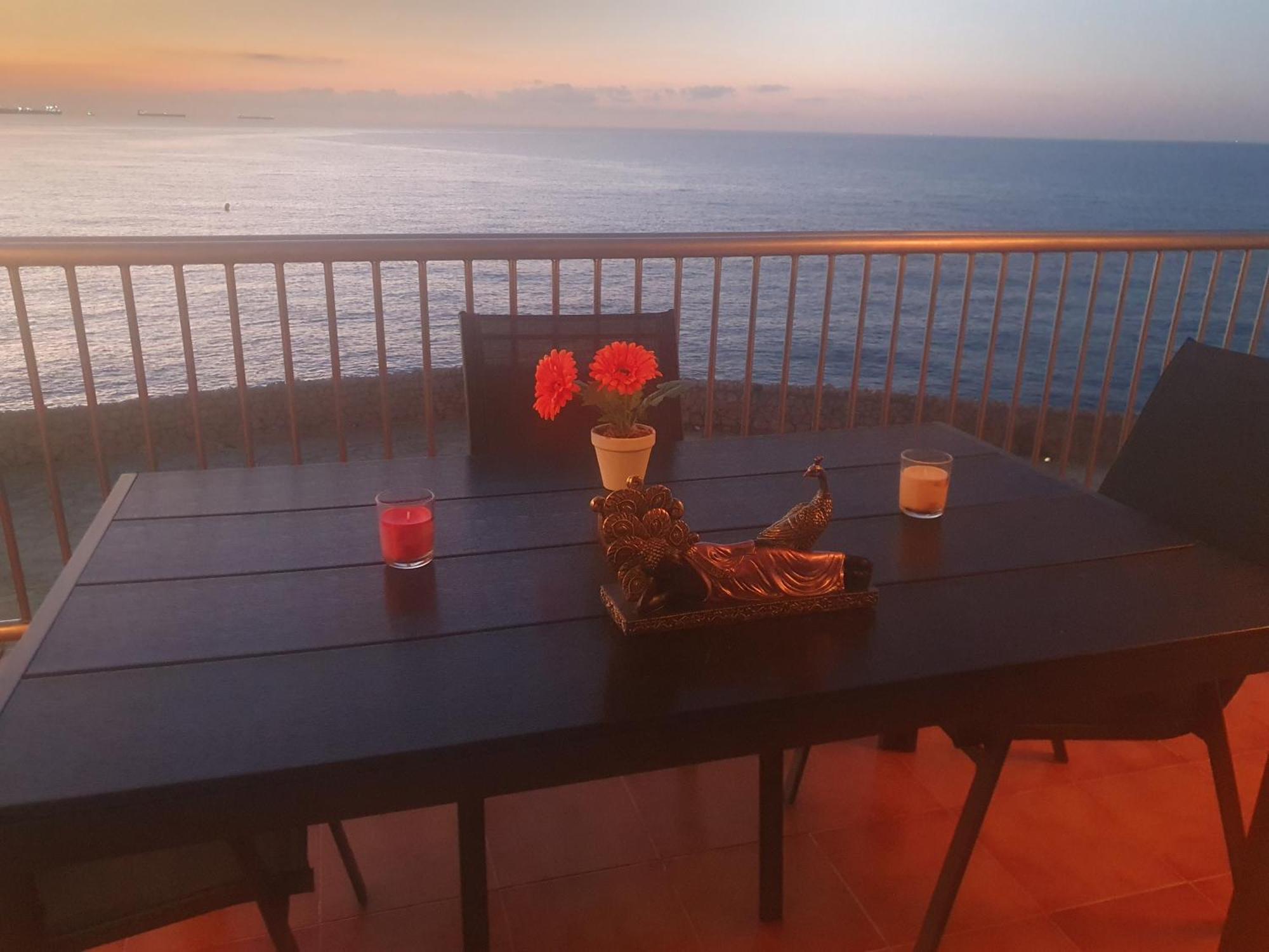 Piso Paradisiaco Frente Al Mar Costa Pinos Mar Appartement