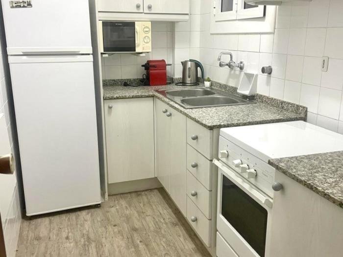 Apartbeach Alexis Vistas Playa Y Centrico Salou