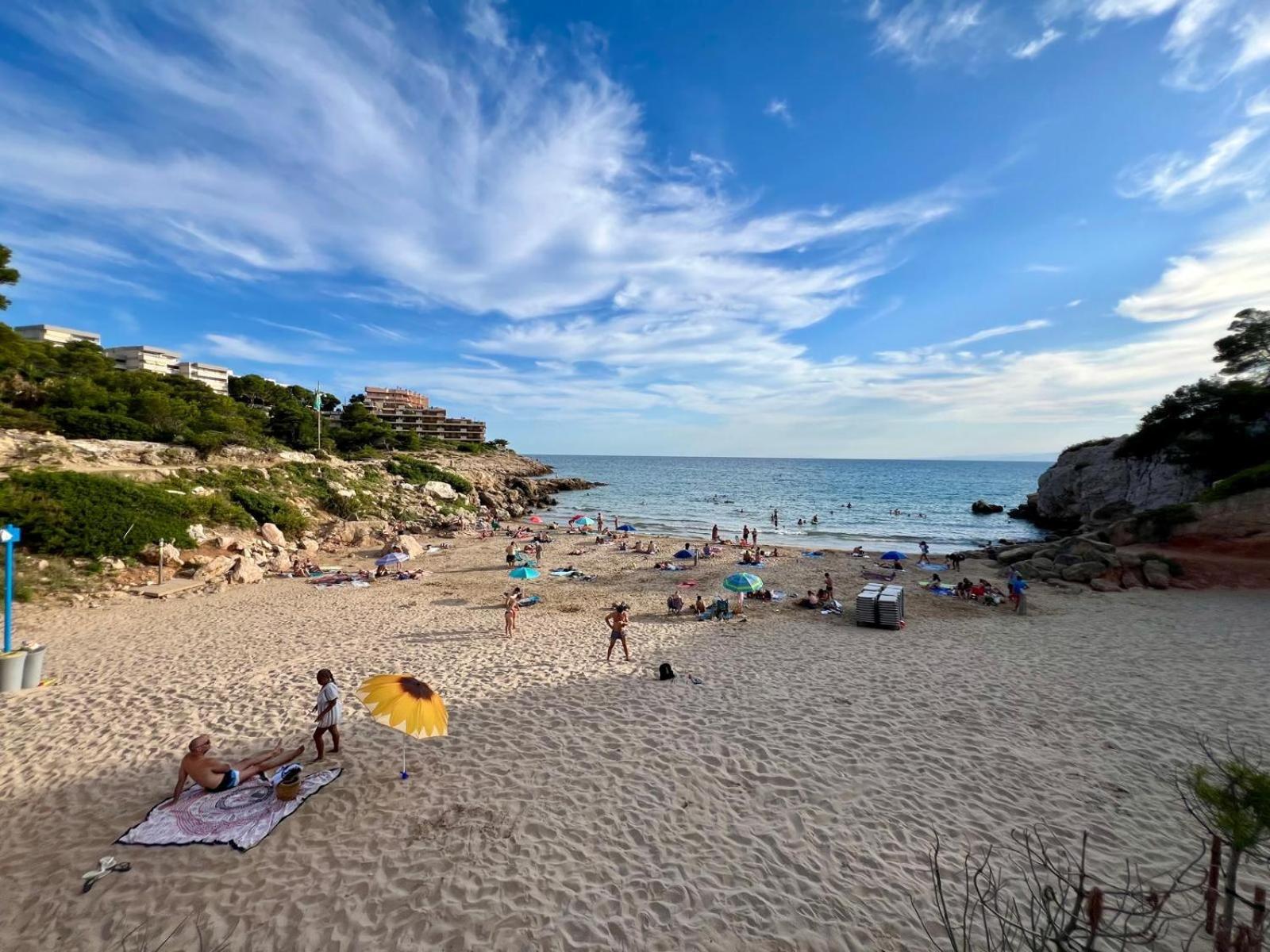 Cala *