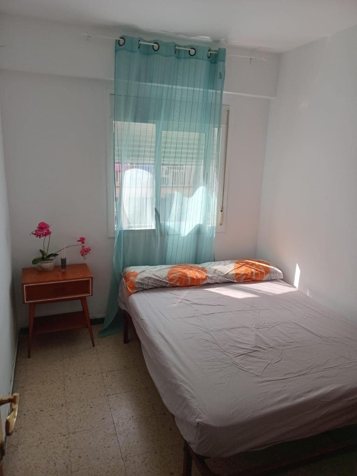 Séjour chez l'habitant Compartidas En Un Apartamento Salou