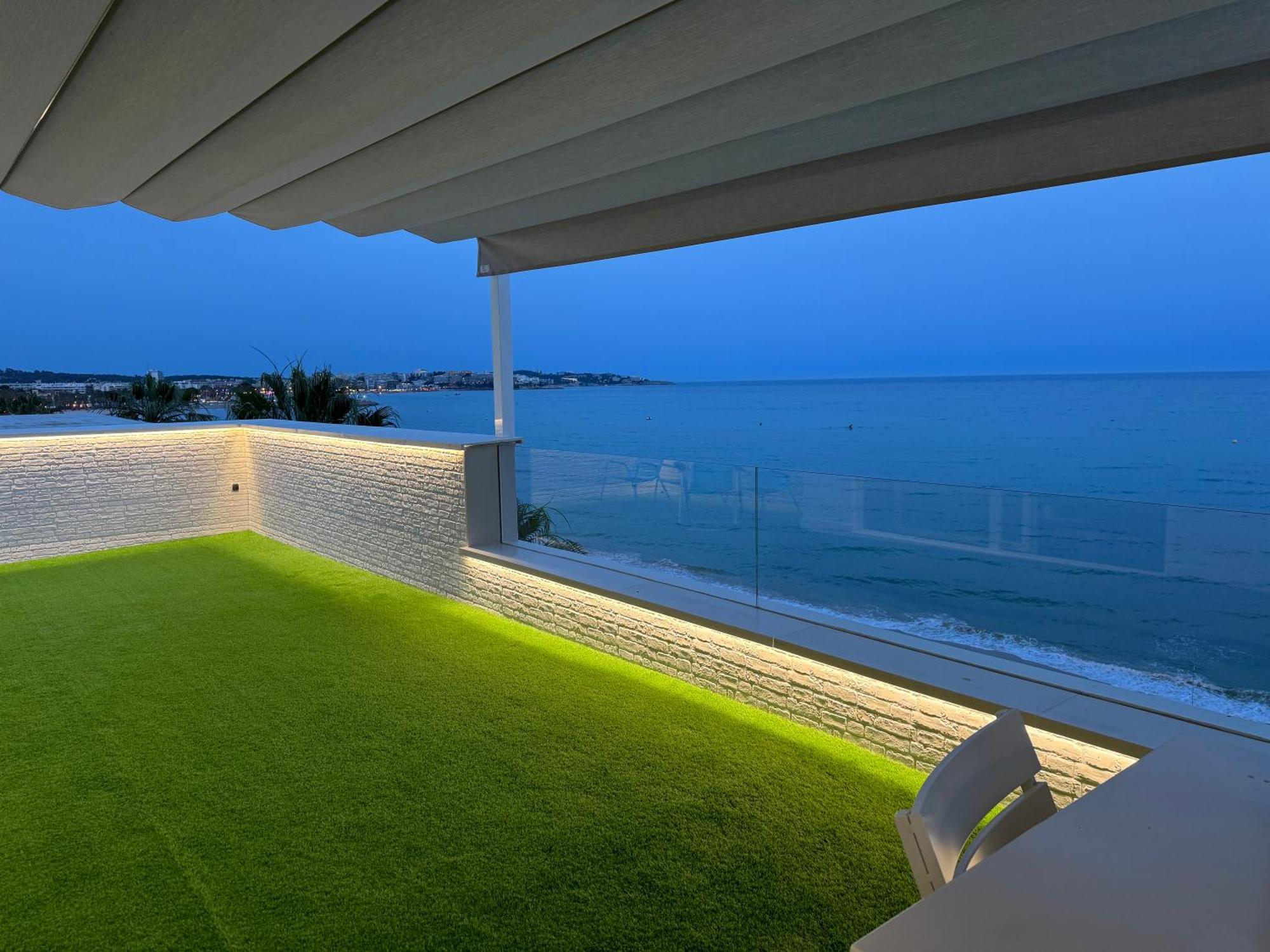 Apartamento Fabulous Front Sea Penthouse Salou
