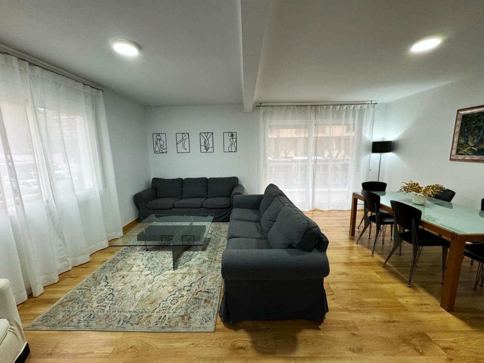 Barbastro Apartamento *