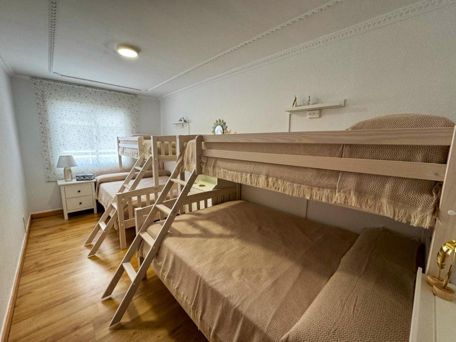 Barbastro Apartamento *