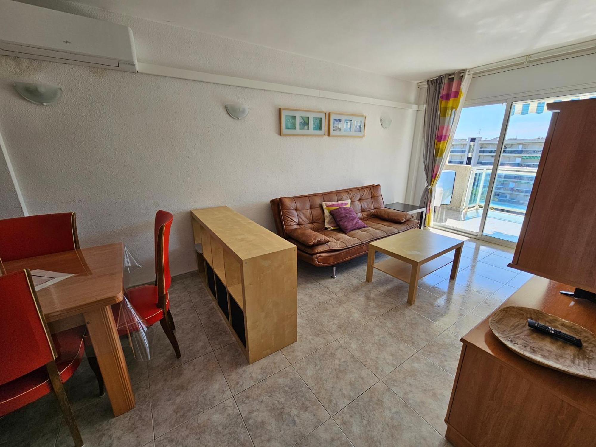 Apartamento Confort Terrasse 21 M2 Pleins Sud Wifi Proche Port Aventura Centre Et 2 2 Sdb Piscine