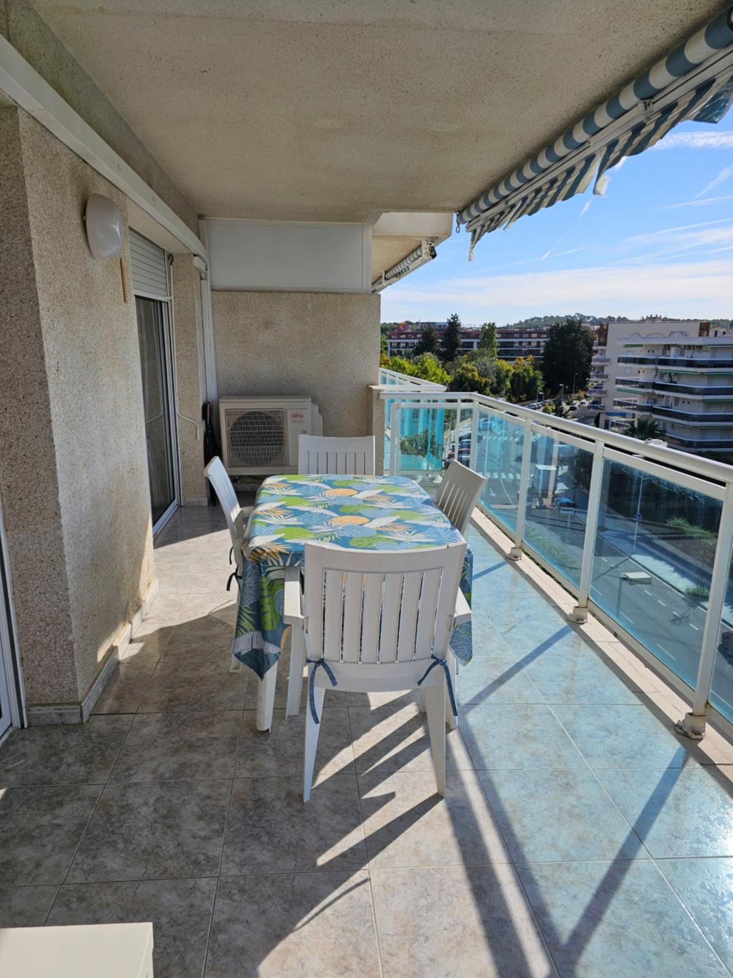 Confort Terrasse 21 M2 Pleins Sud Wifi Proche Port Aventura Centre Et 2 2 Sdb Piscine Apartamento Salou
