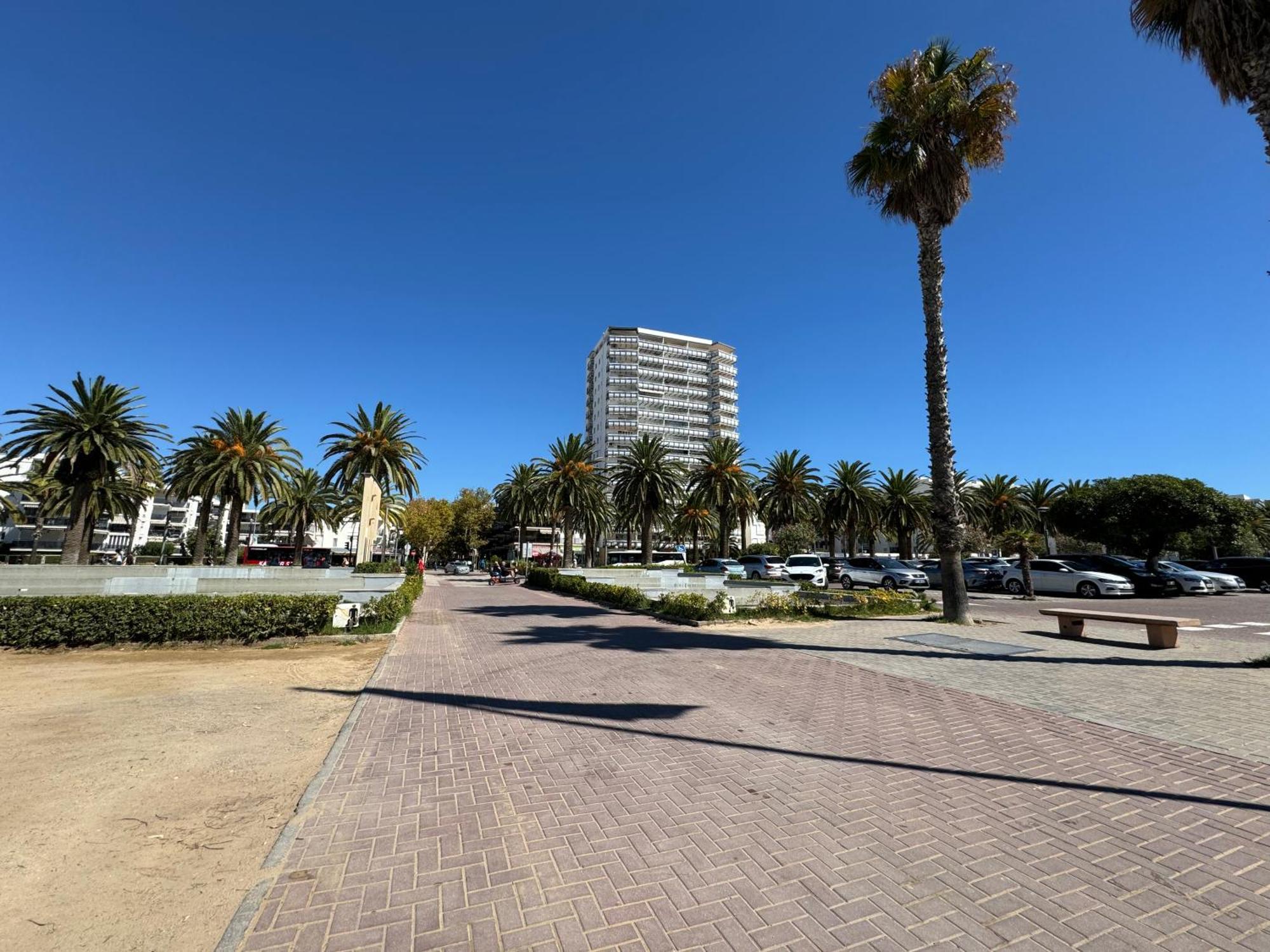 Apartsalou Michelangelo *