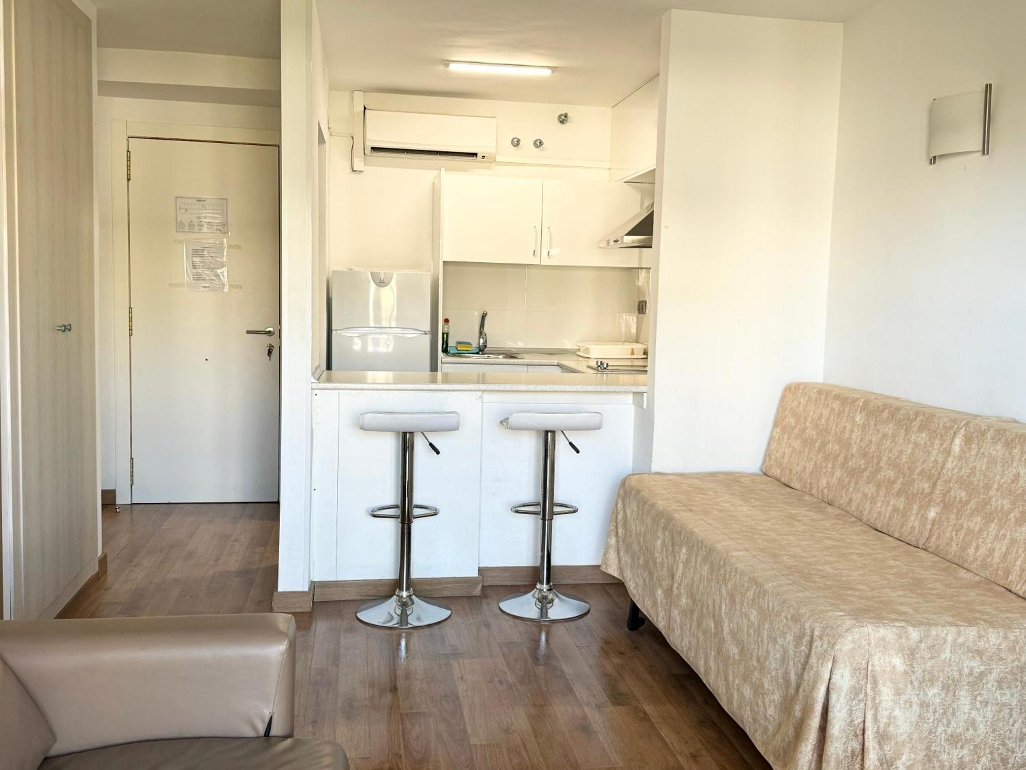 Apartsalou Michelangelo *