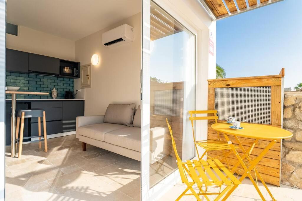 Apartamento Cozy Ocean View Cala Crancs Flat