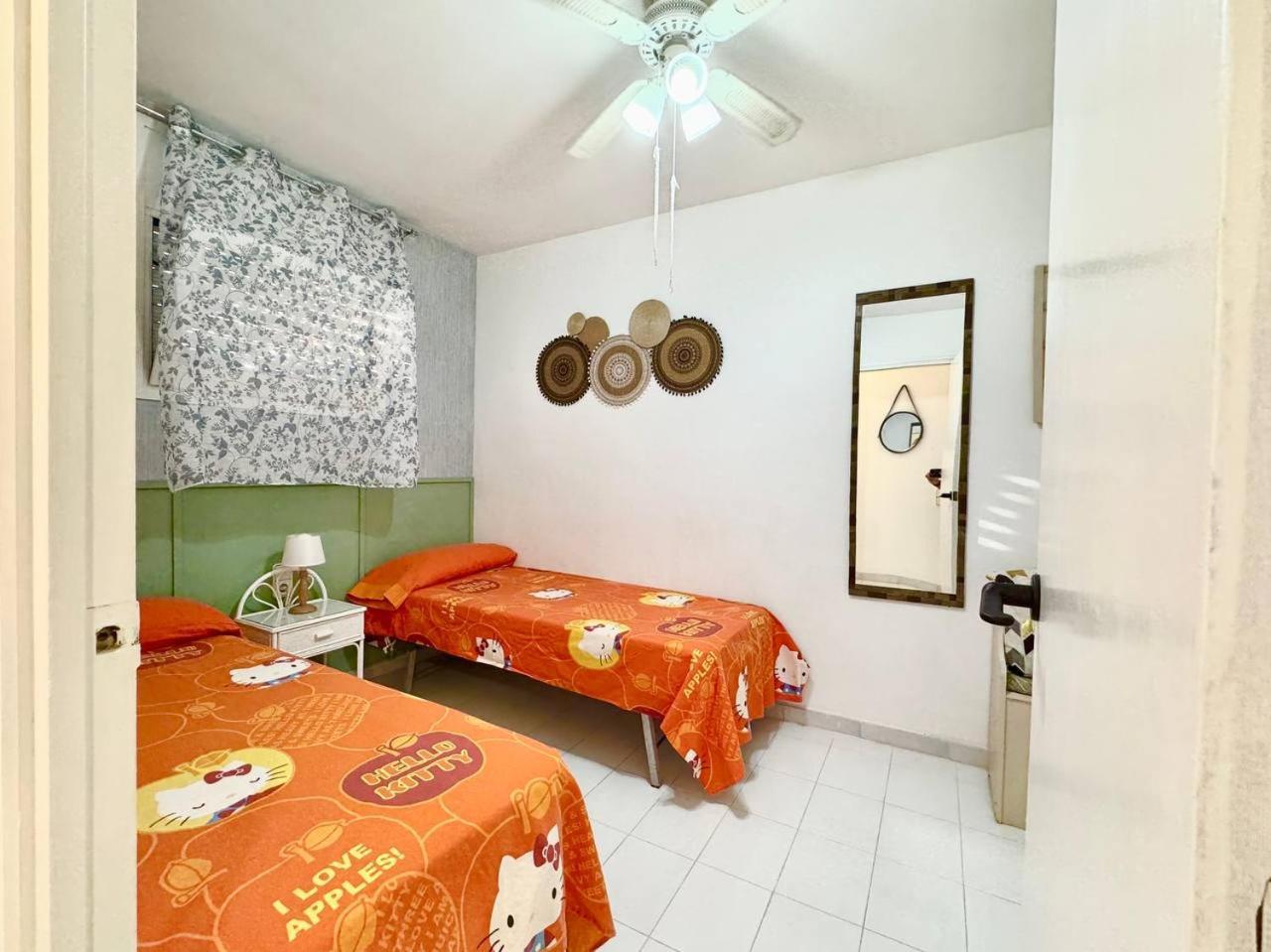Apartsalou Blau Mari Appartement
