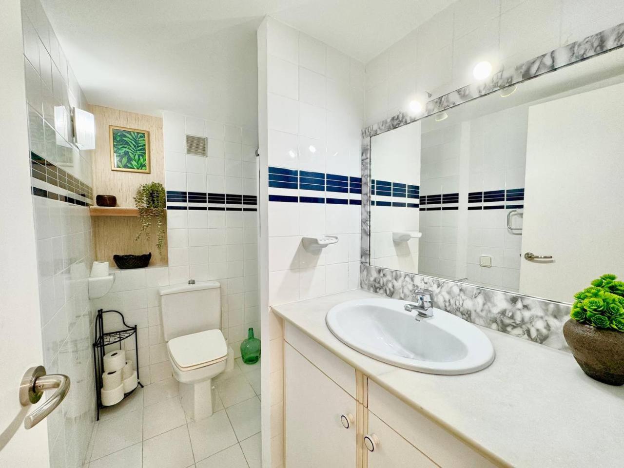 Apartsalou Blau Mari Appartement