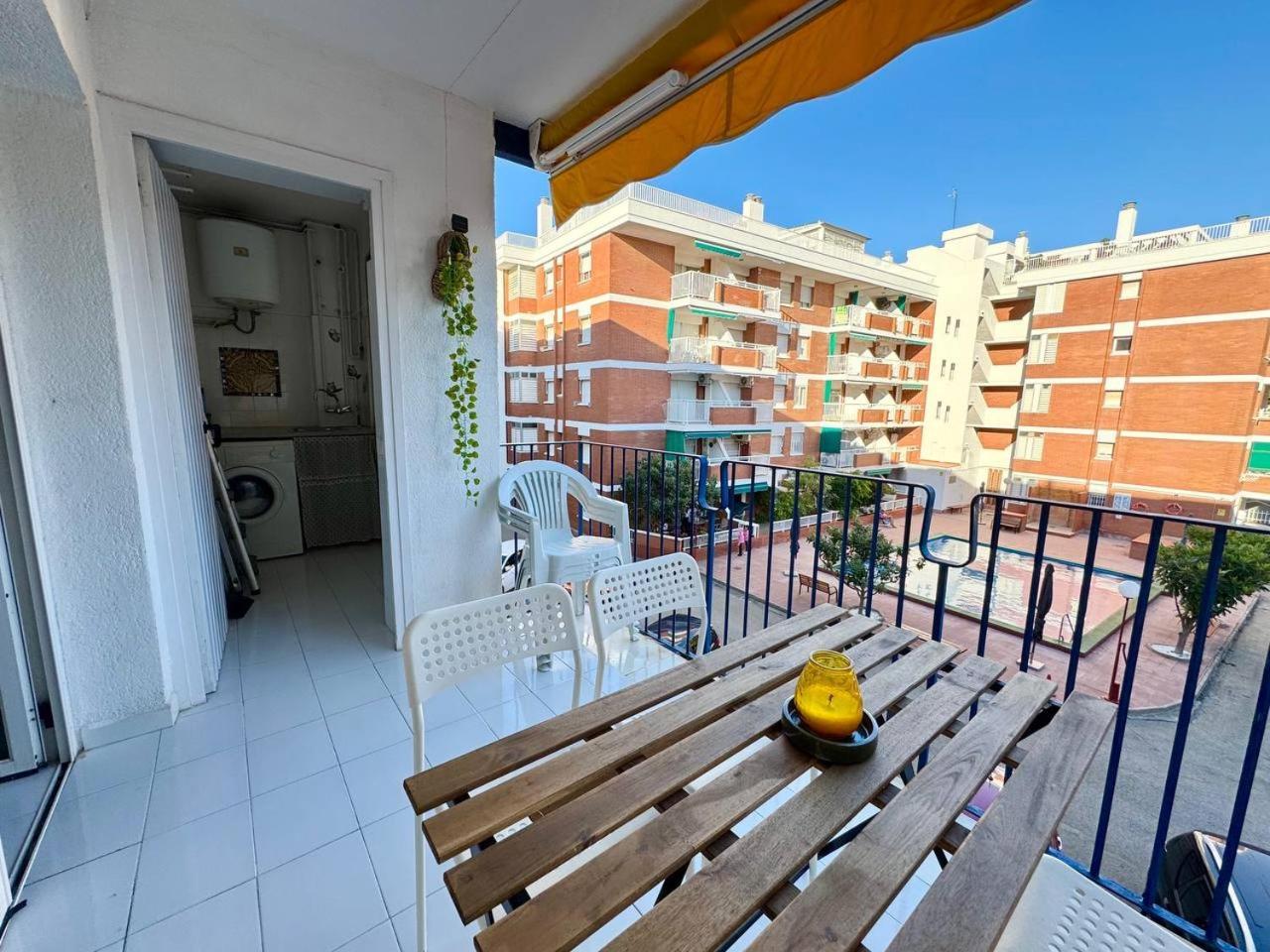 Apartsalou Blau Mari *