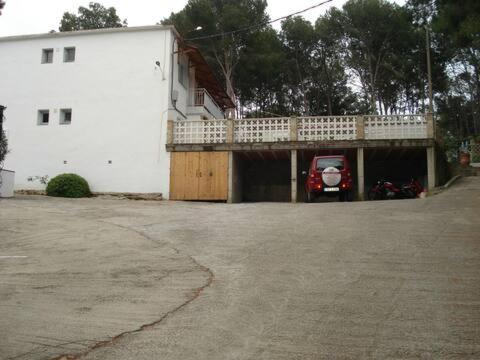 Apartsalou San Jordi Apartamento *
