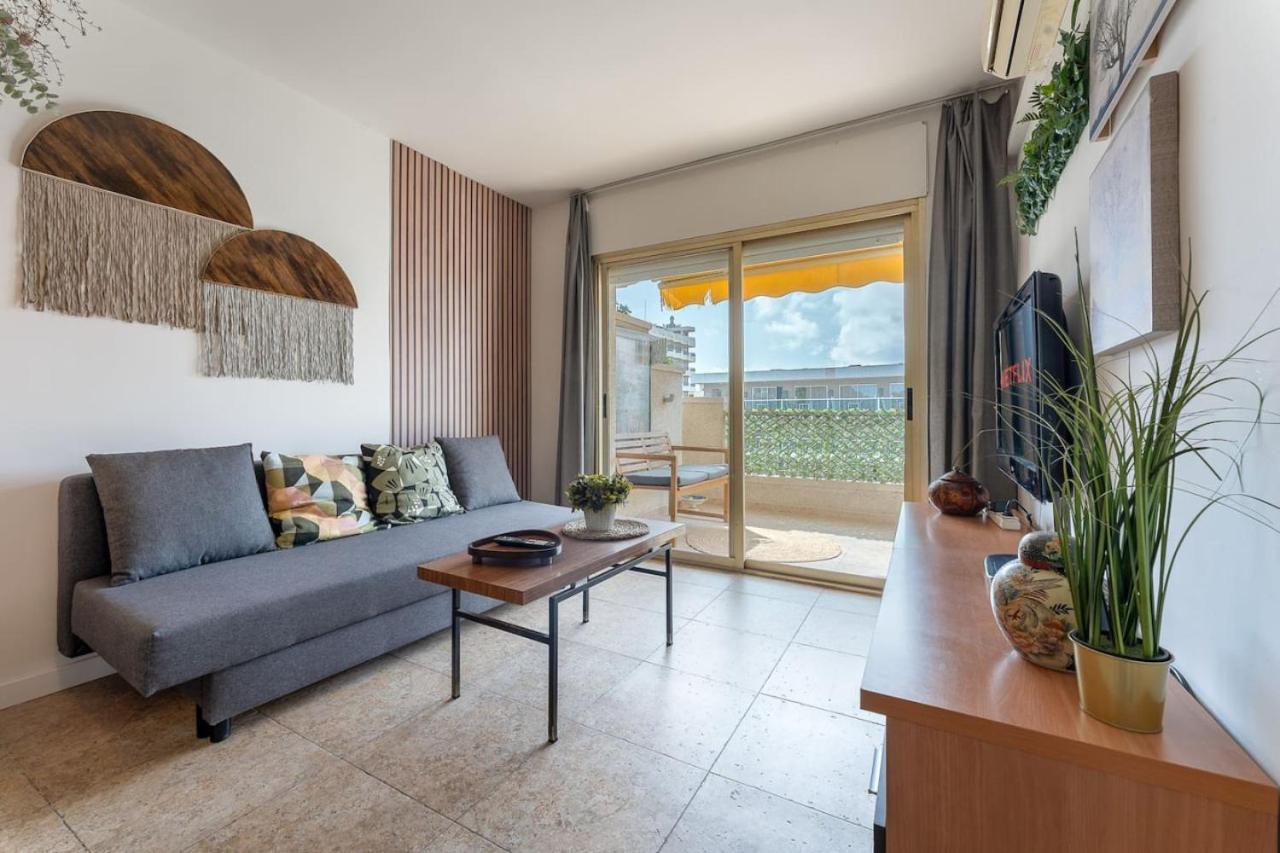 Luxury Pool Parking Ac Salou
