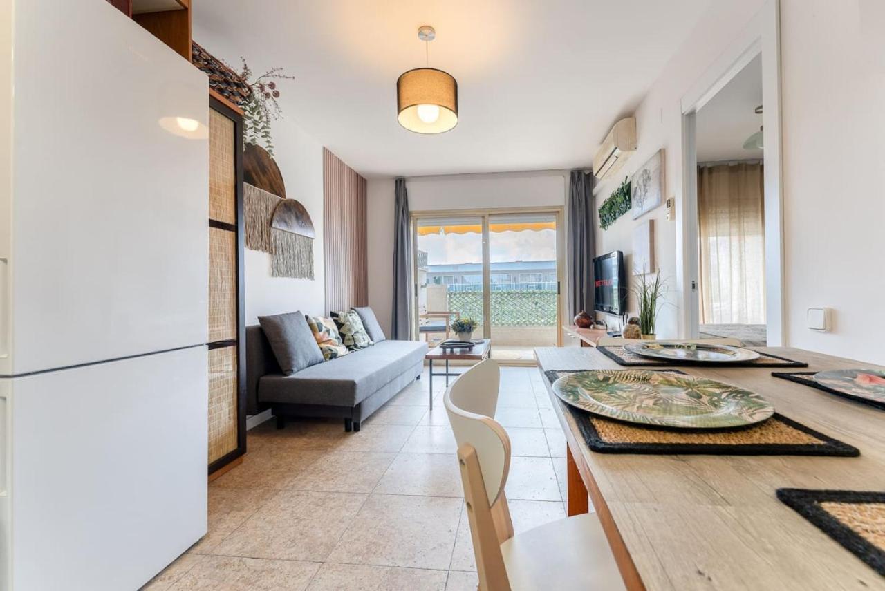 Apartamento Luxury Pool Parking Ac
