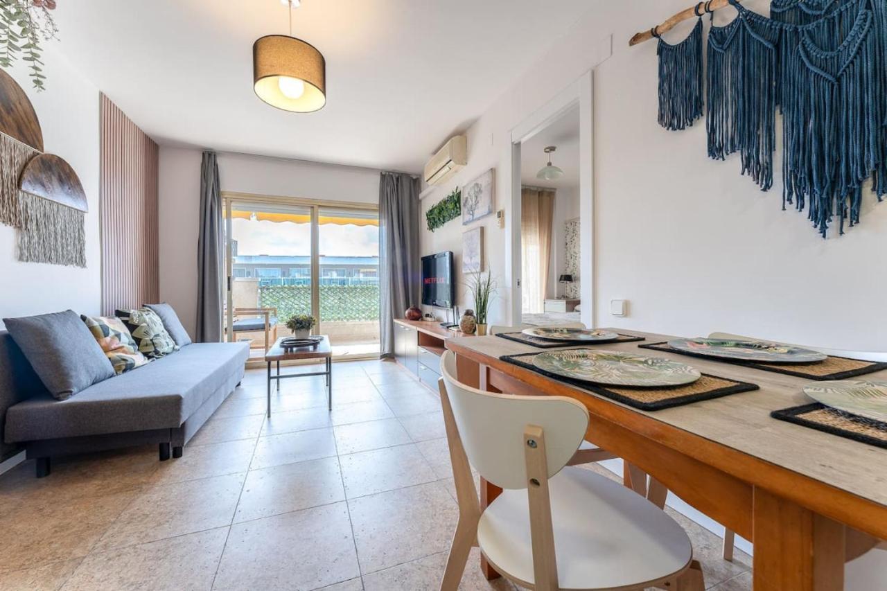 Apartamento Luxury Pool Parking Ac