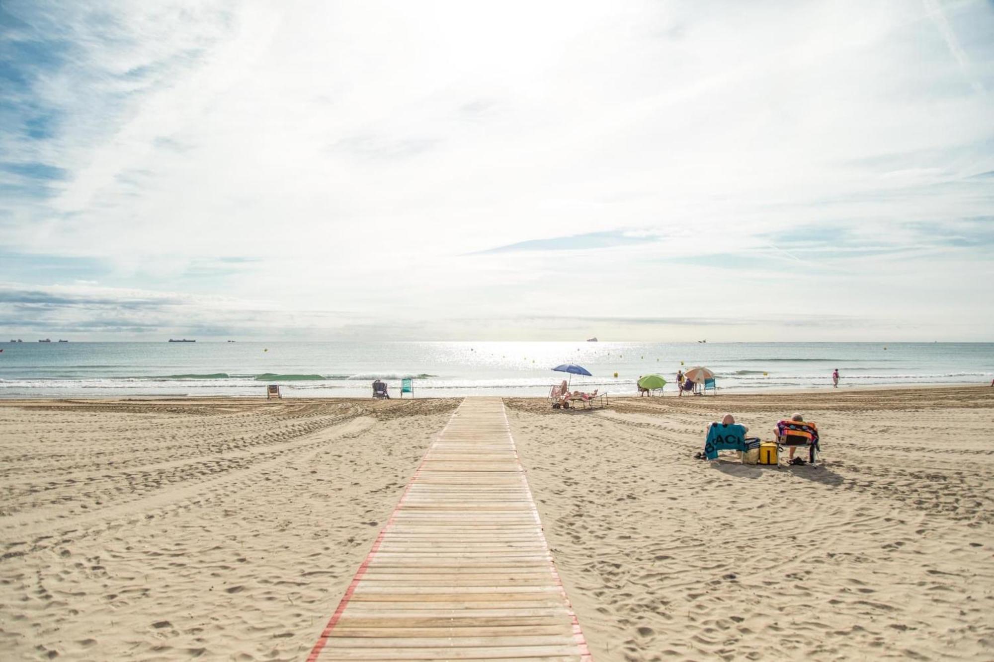Apartbeach San Sebastian Junto Playa Larga Y Cala Dorada Apartamento Salou