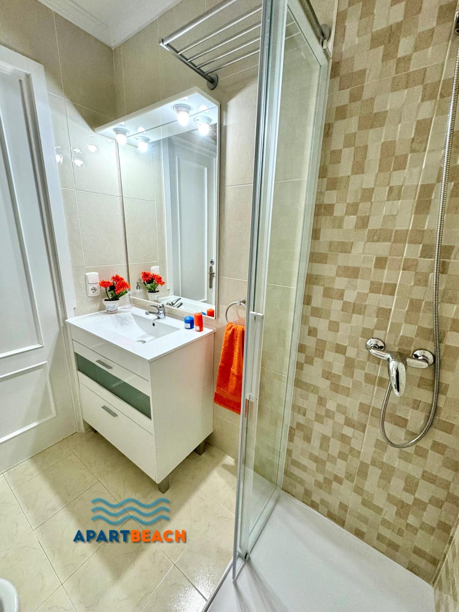 Apartbeach San Sebastian Junto Playa Larga Y Cala Dorada * Salou