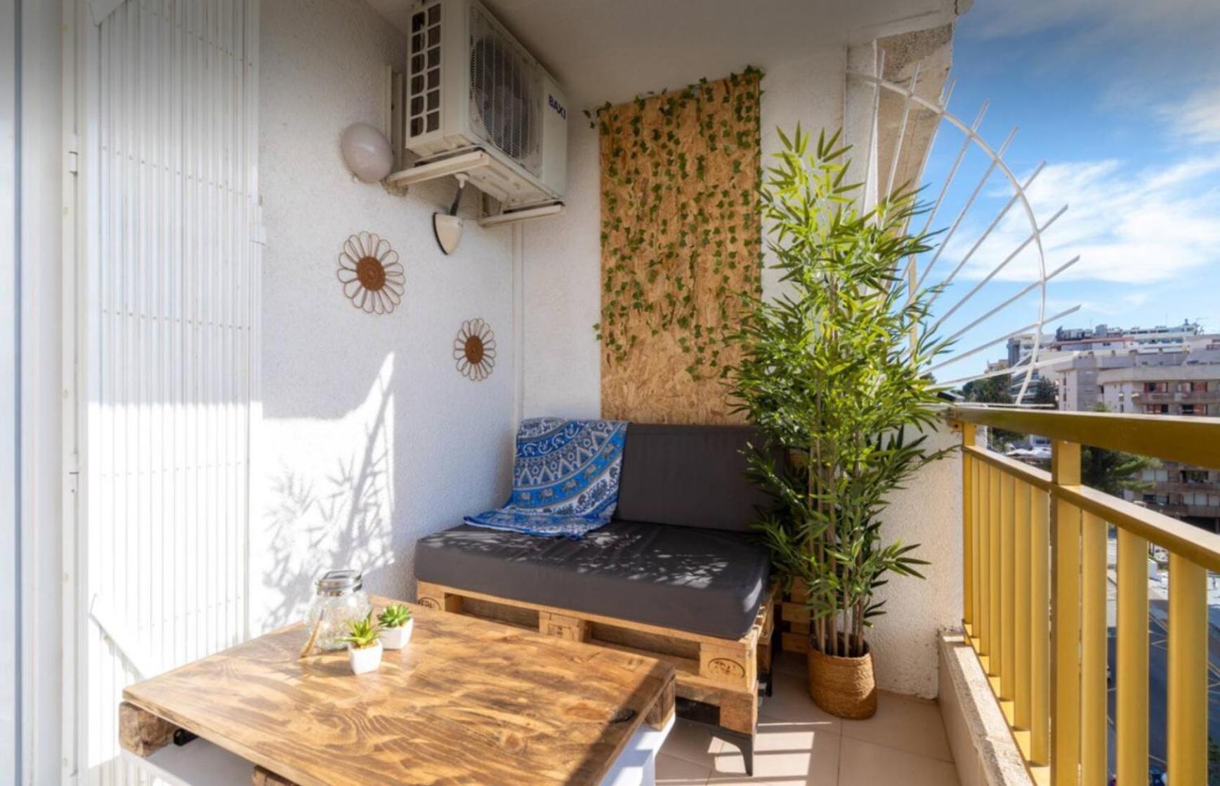 Apartamento Atico Con Vistas-piscina-wifi-aacc-2hab-portaventura Salou