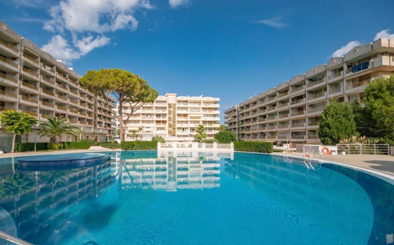 Atico Con Vistas-piscina-wifi-aacc-2hab-portaventura *