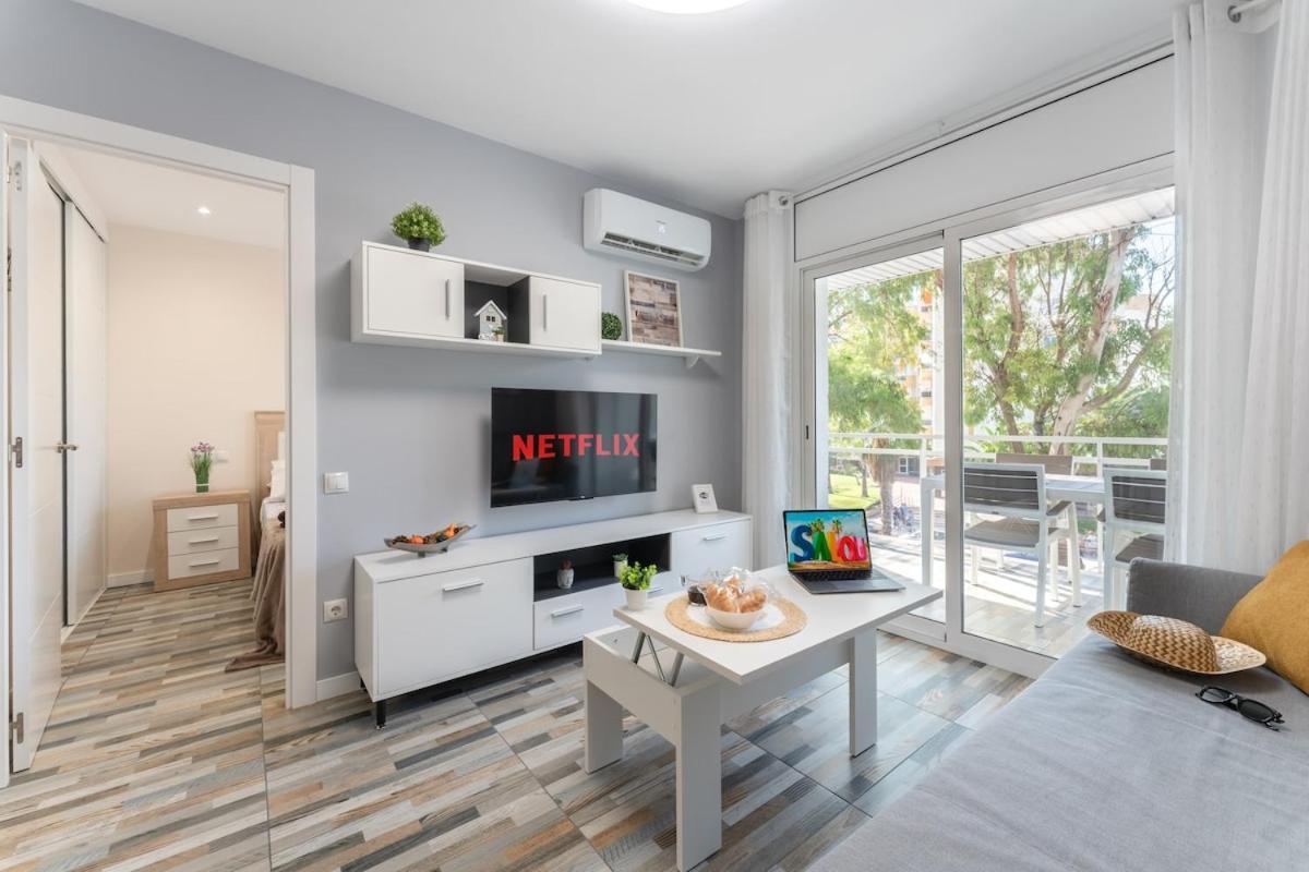 Salouroyalcenterpoolrelax2bedportaventuraaa12 Apartamento Salou