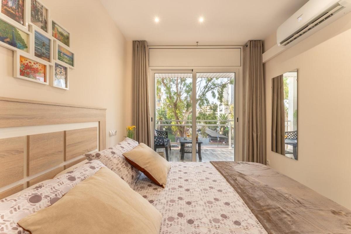 Salouroyalcenterpoolrelax2bedportaventuraaa12 Apartamento *