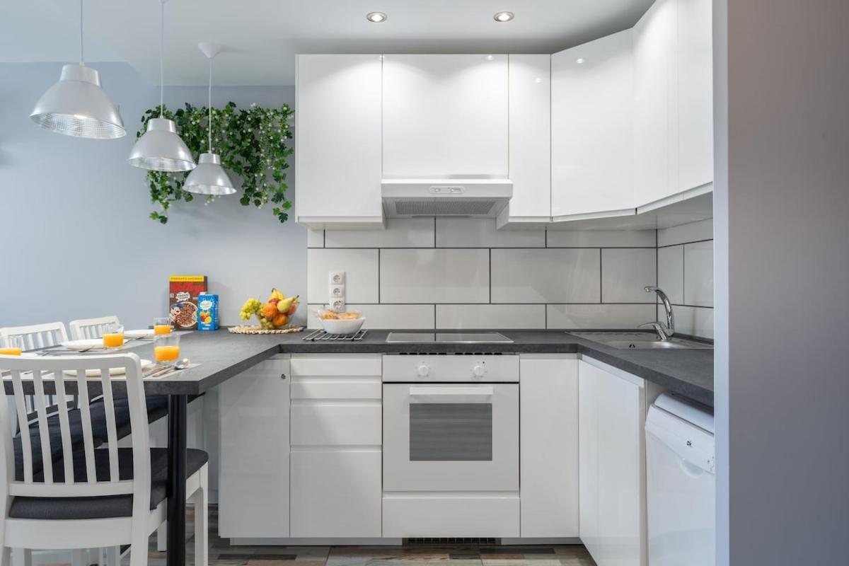 Salouroyalcenterpoolrelax2bedportaventuraaa12 Apartamento
