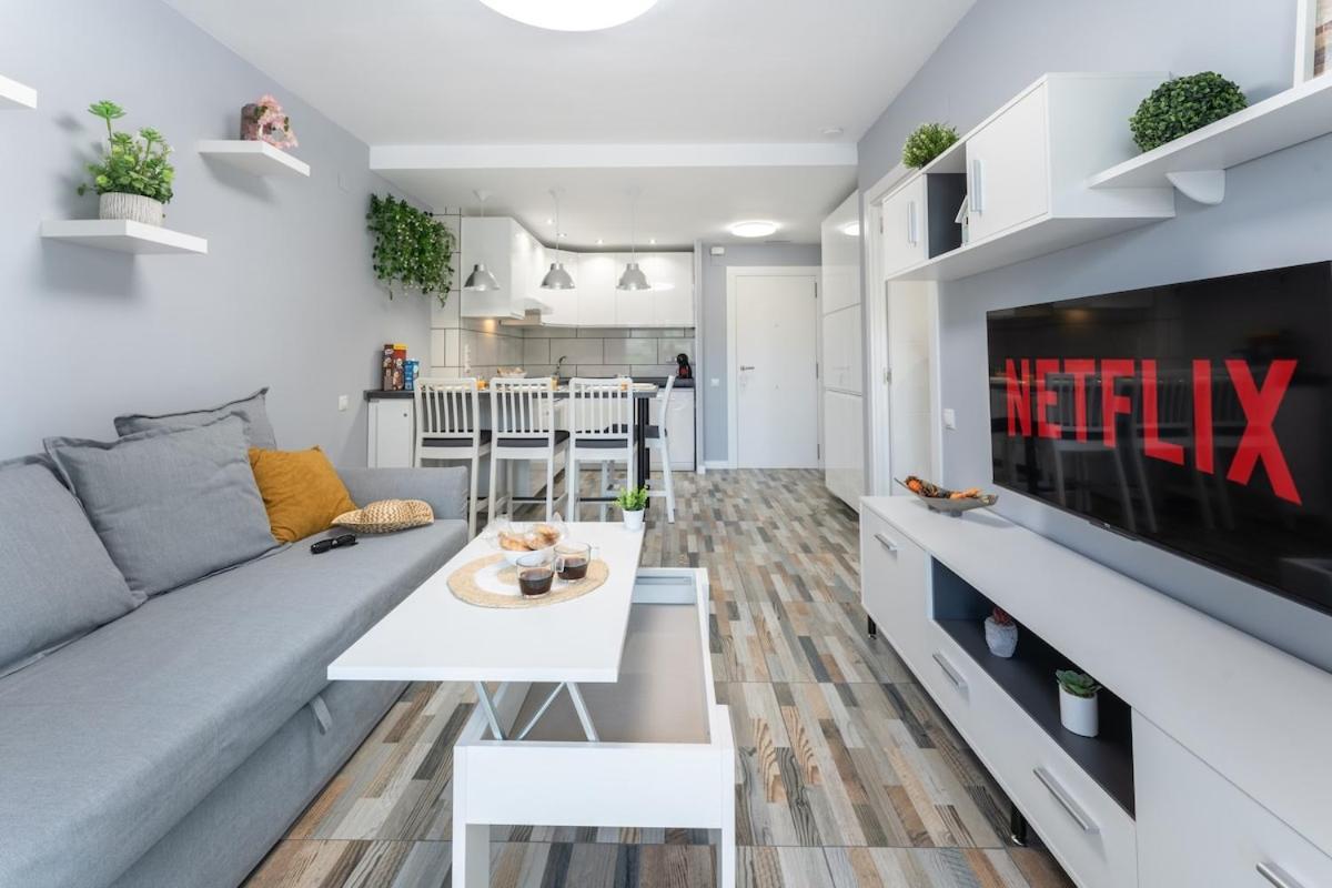 Salouroyalcenterpoolrelax2bedportaventuraaa12 Apartamento *