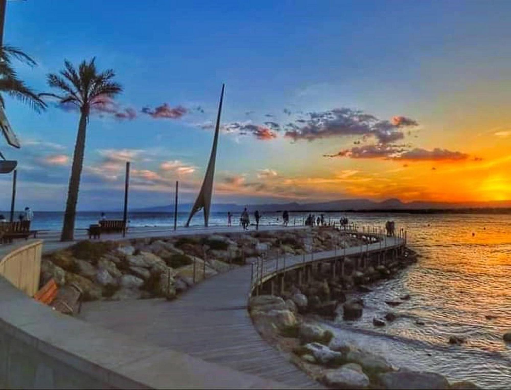 Paradis, Stunning Sea View & Close Center *