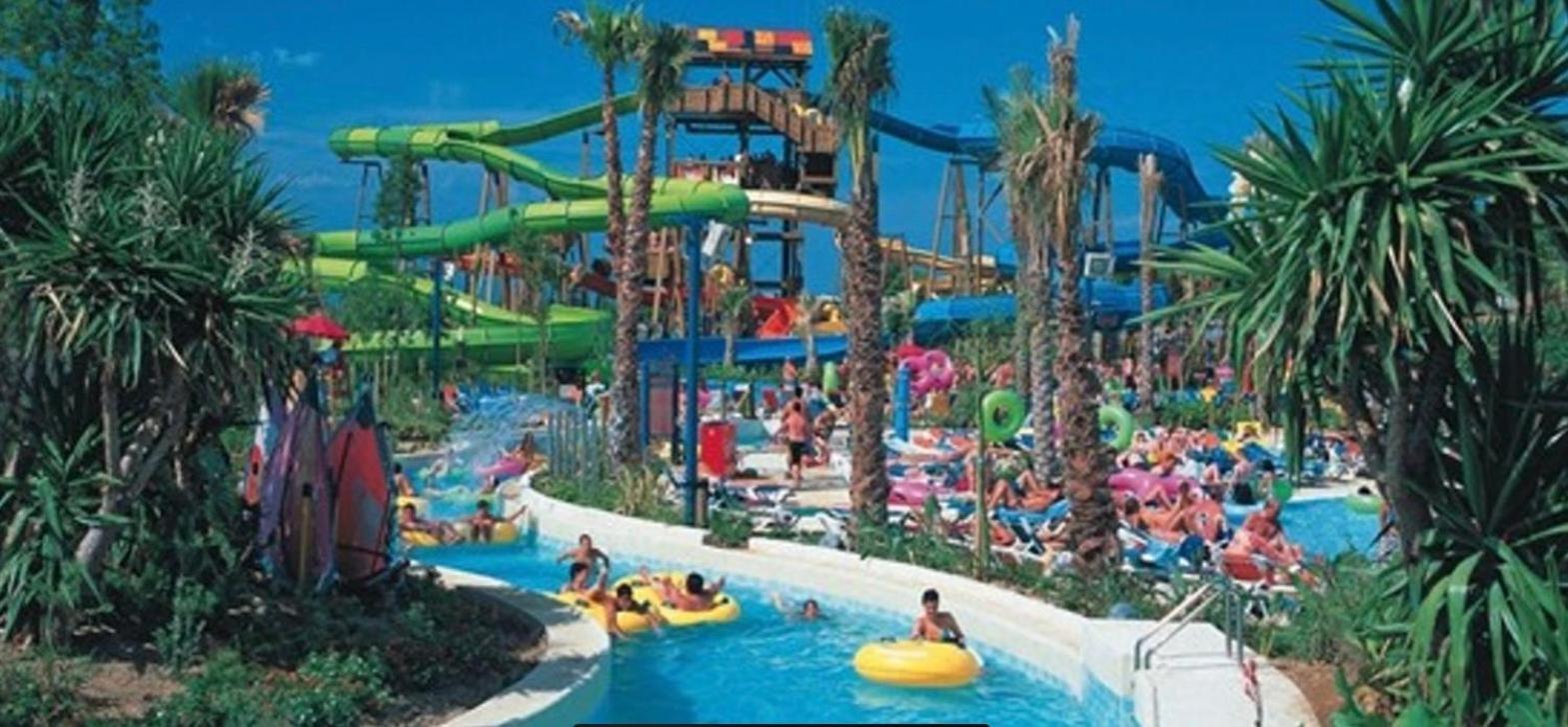 Moderno En 1a Linia De Mar En Salou.