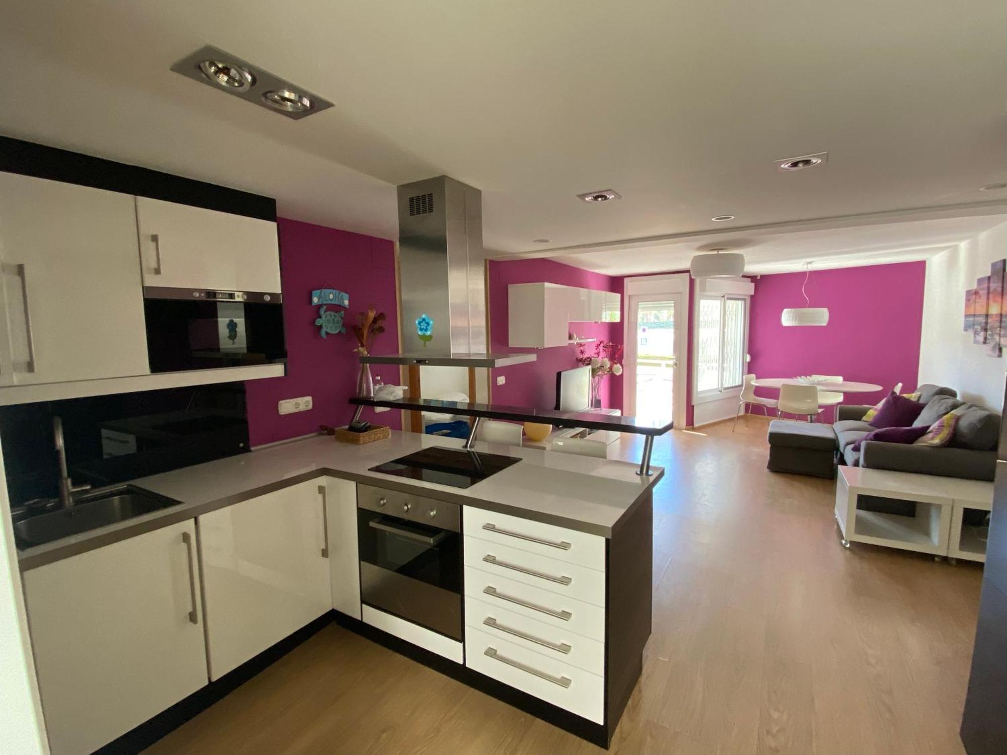 Moderno En 1a Linia De Mar En Salou. Salou