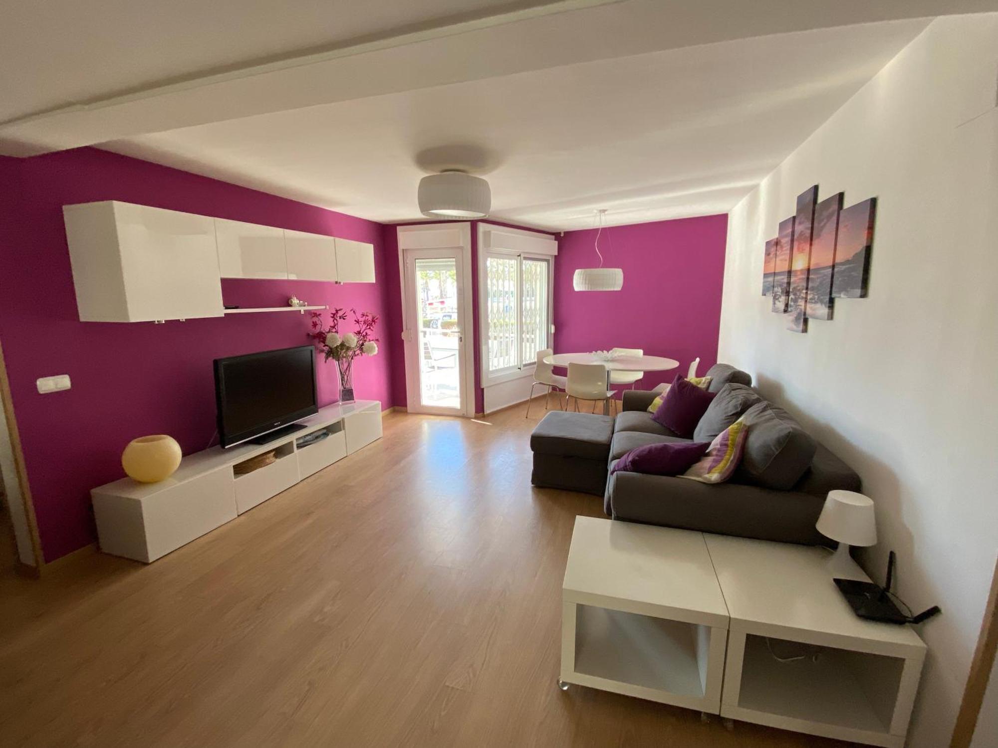 Apartamento Moderno En 1a Linia De Mar En Salou.