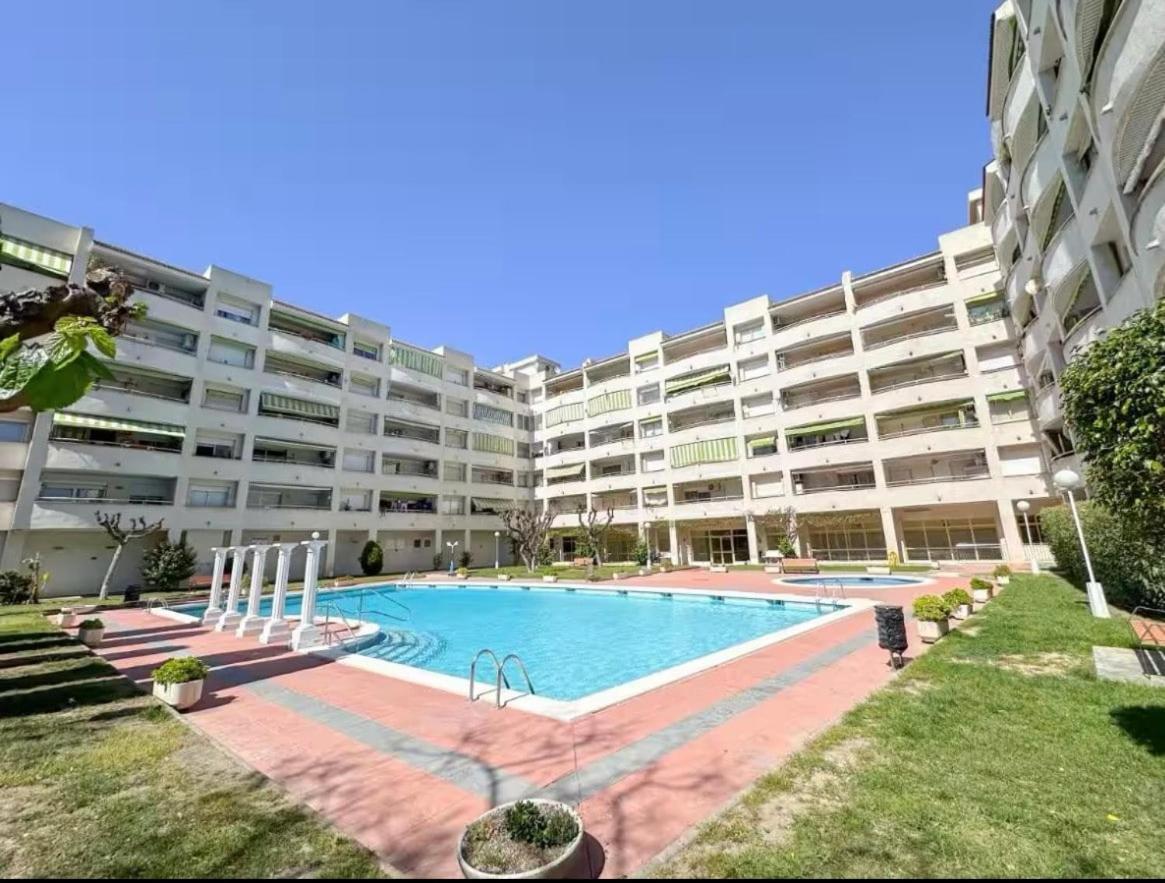 Apartamento Reformed Cozy Penthouse With Pool - Portaventura