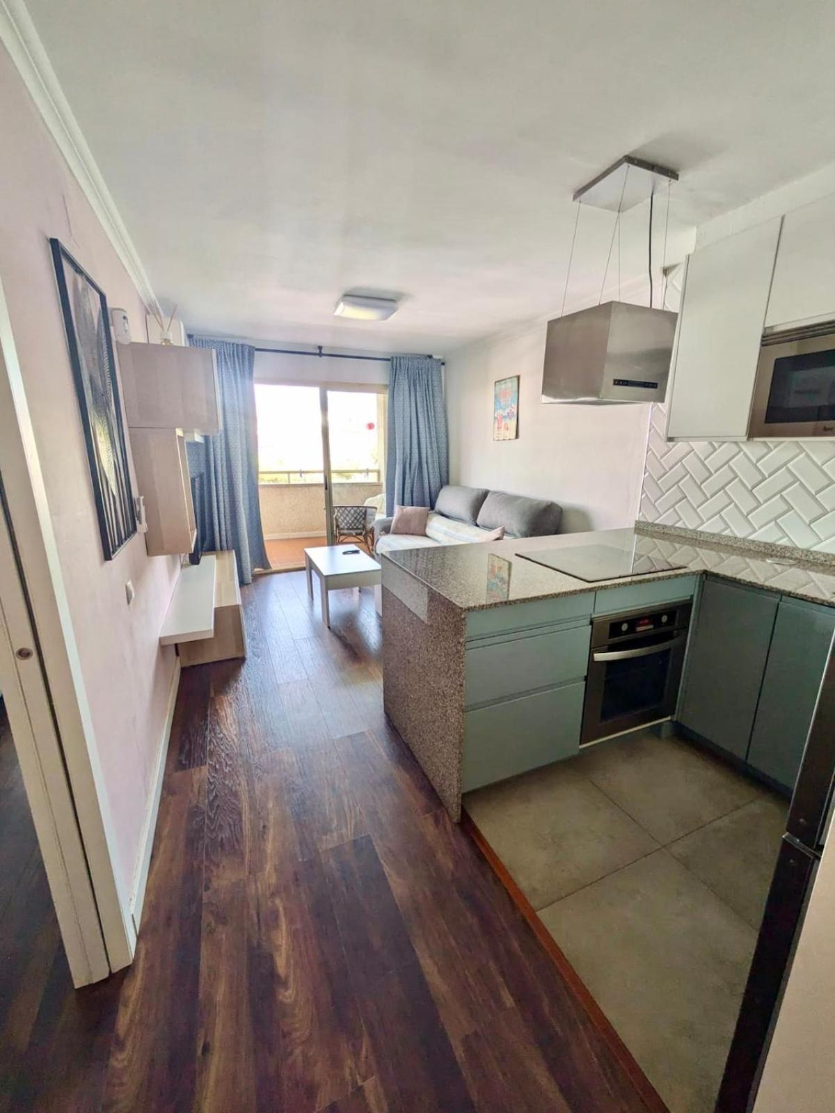 Reformed Cozy Penthouse With Pool - Portaventura Apartamento