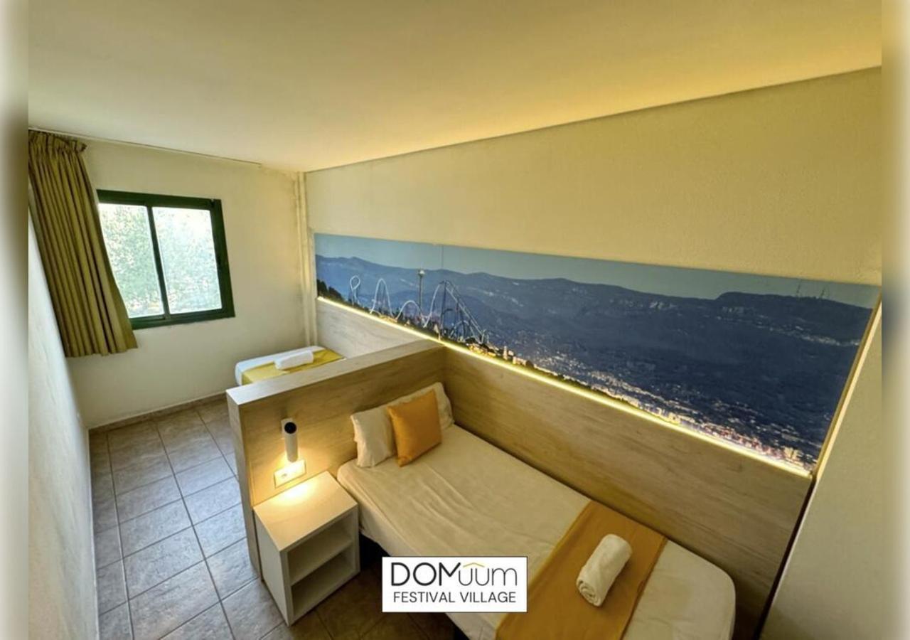 Domuum Holidays - Festival Village * Salou
