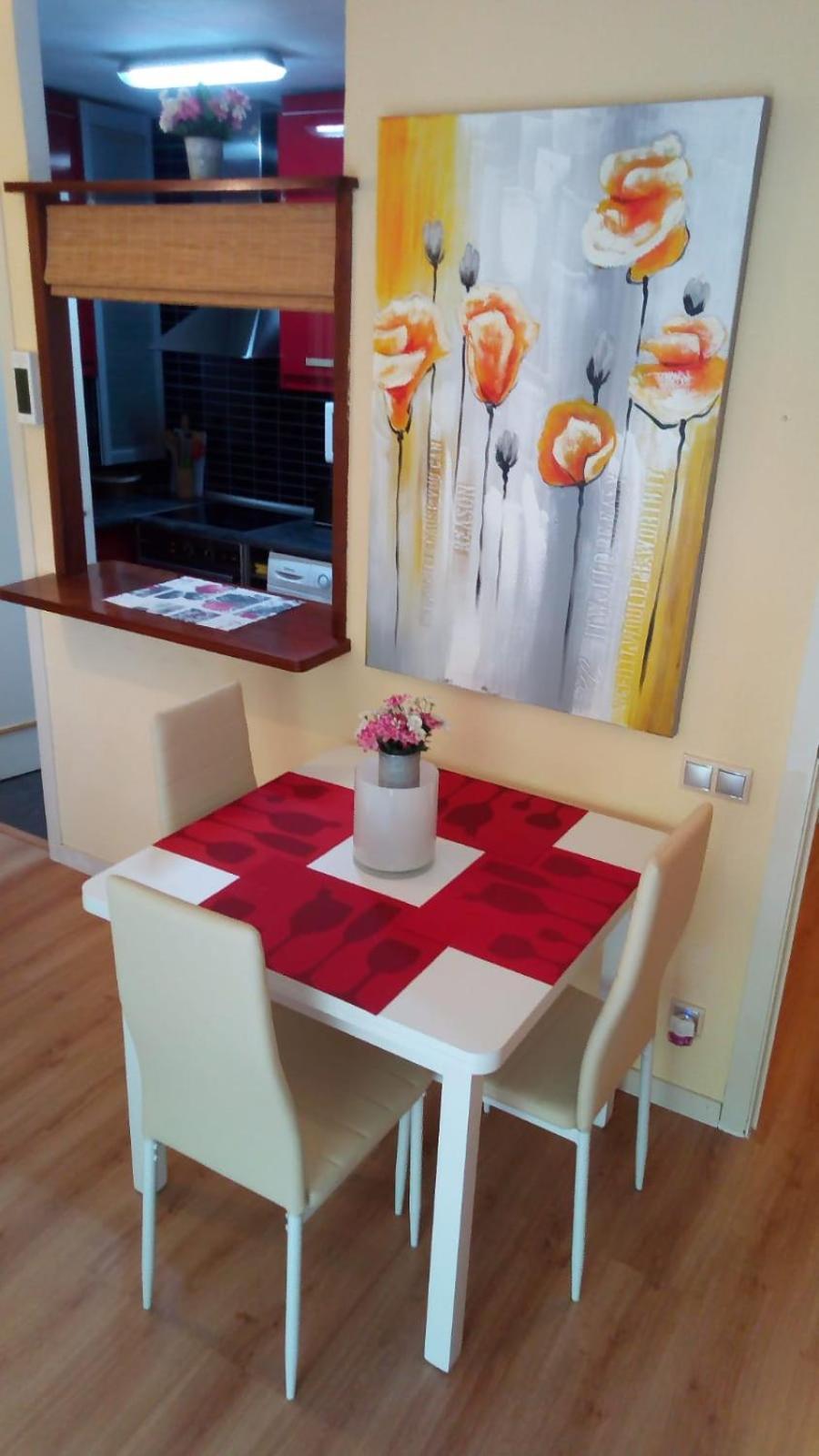 Bonito Piso En Centro De Apartamento