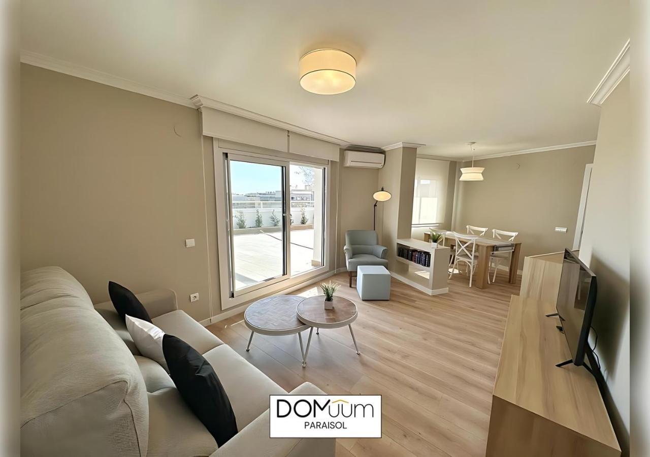 Domuum Holidays - Paraisol Family Apartment *