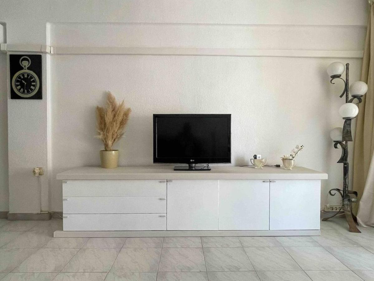 Location With A Pool And Terrace! Salou