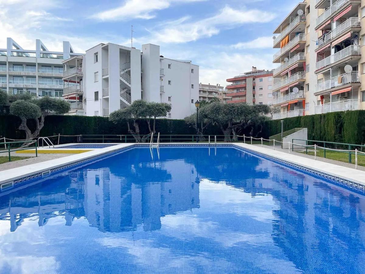 Location With A Pool And Terrace! Salou