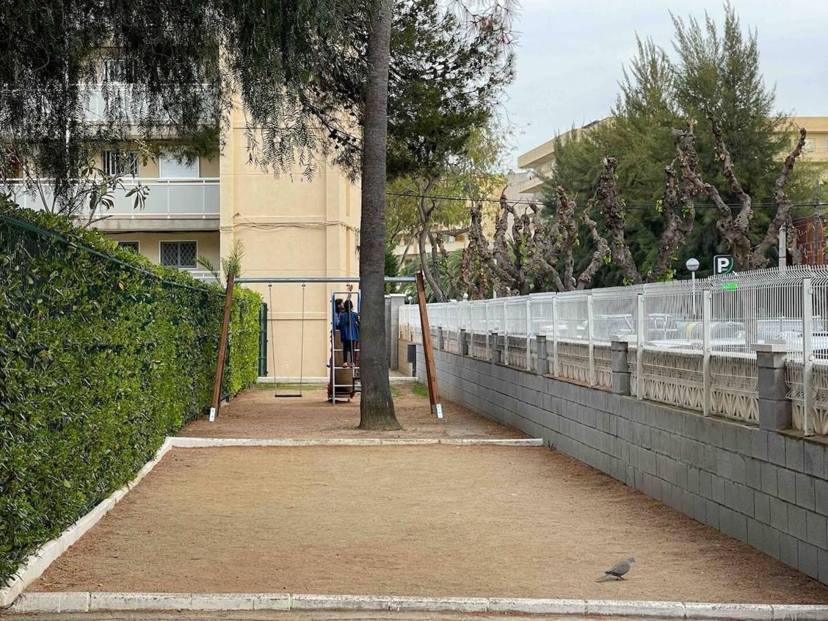 Location With A Pool And Terrace! Salou