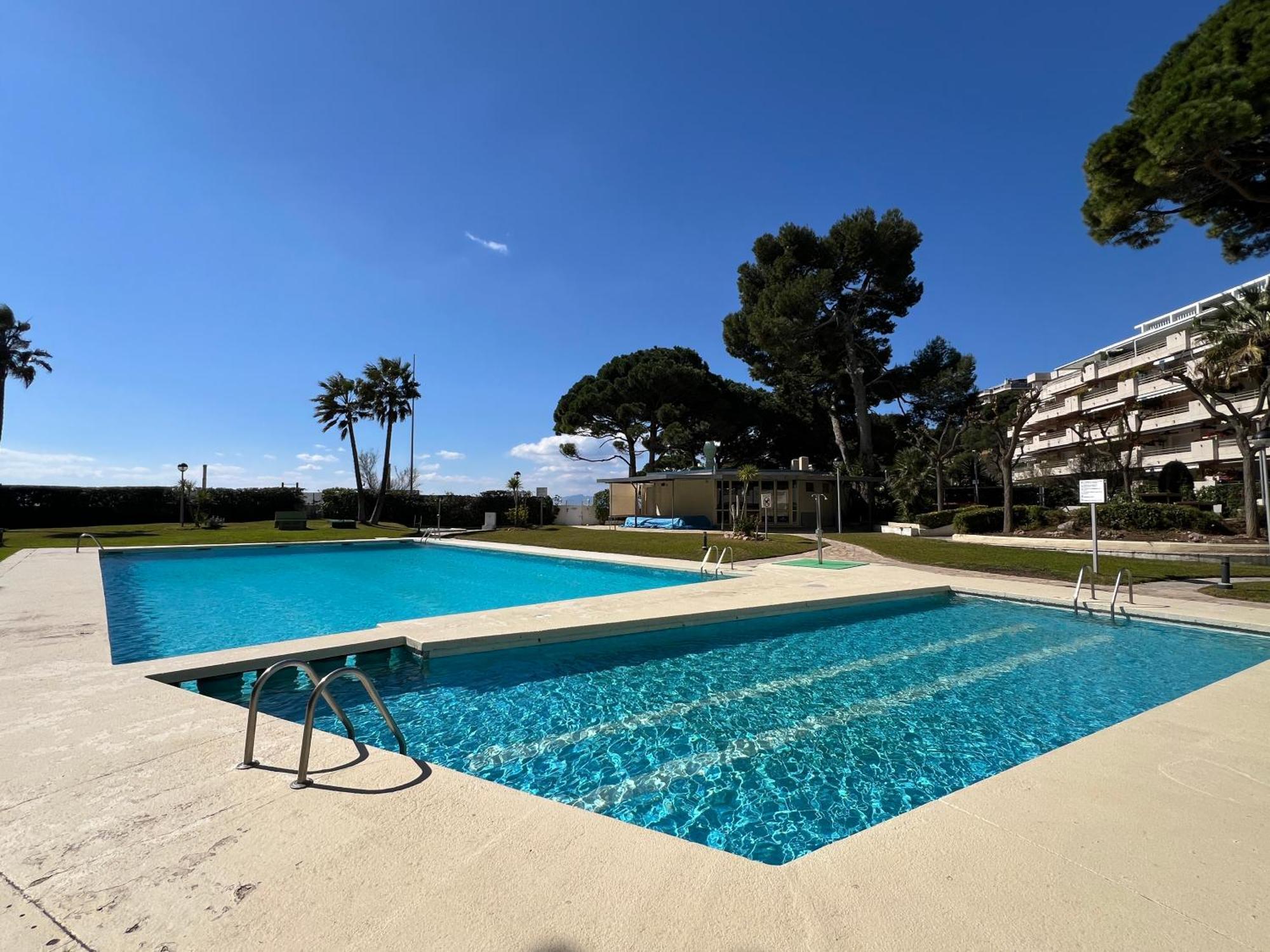 Homing Cap 2 * Salou