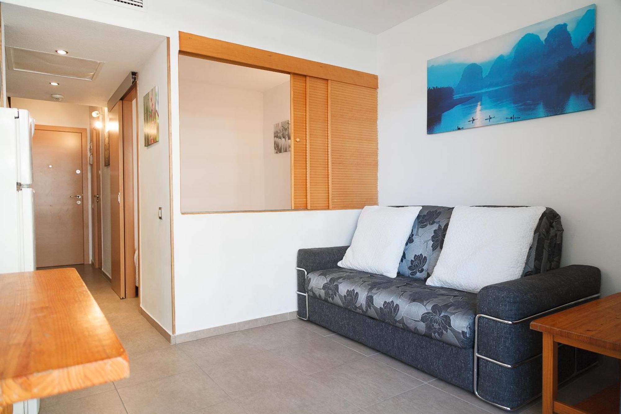 Uhc Pacific Apartment