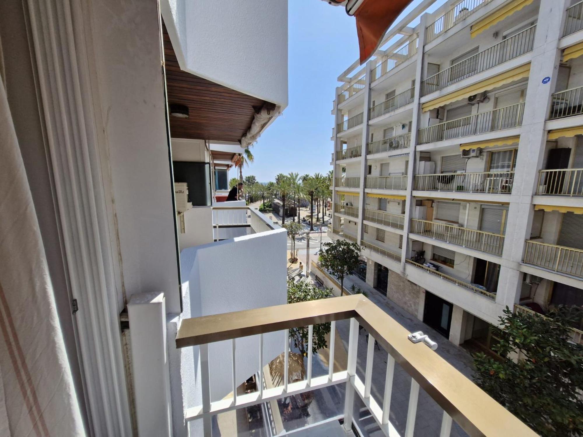 Salou Centro Primera Linea De Mar Apartment *