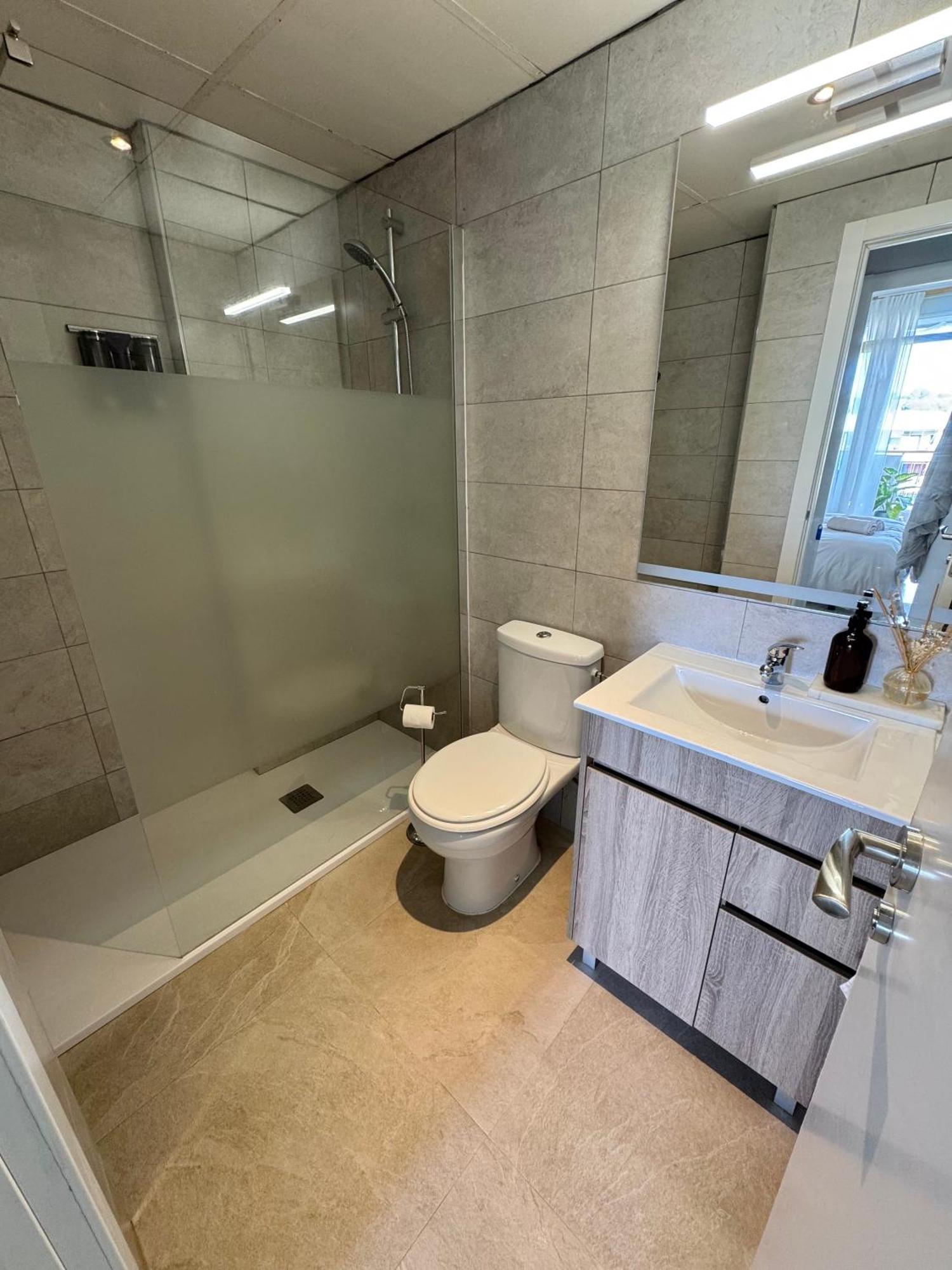 Apartamento Completo Junto A La Playa