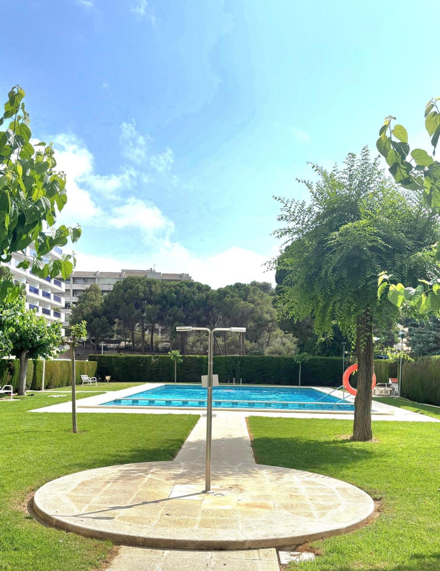 Apartamento In *