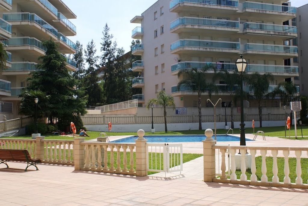 Uhc Village Park * Salou