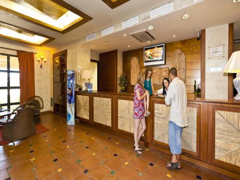 Hotel Portaventura El Paso: Theme Park Access Included 4*