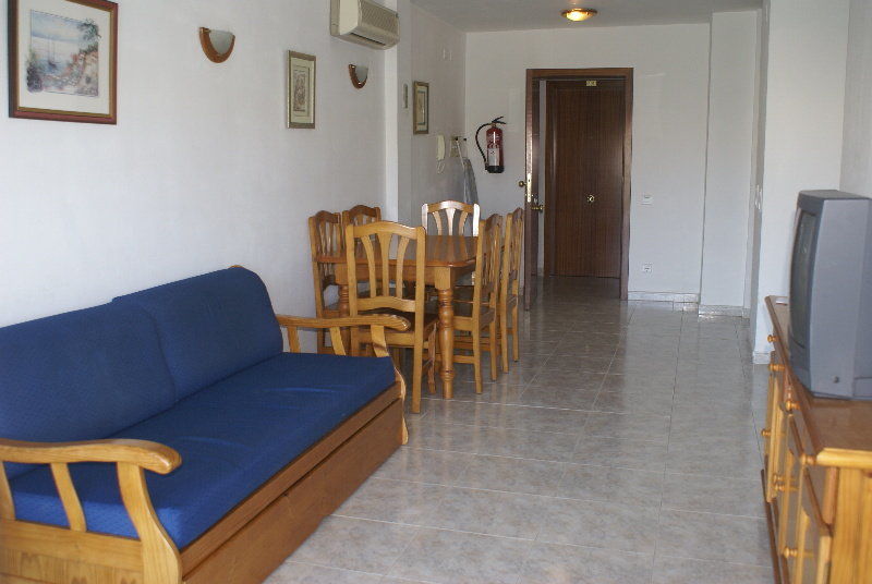 Uhc Village Park Salou
