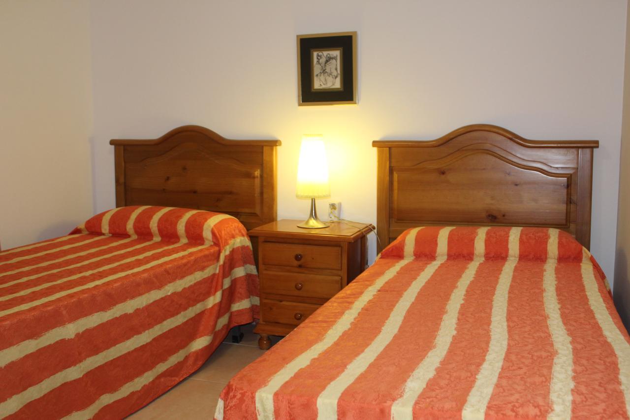 Platja Llarga Nuria Apartamento *